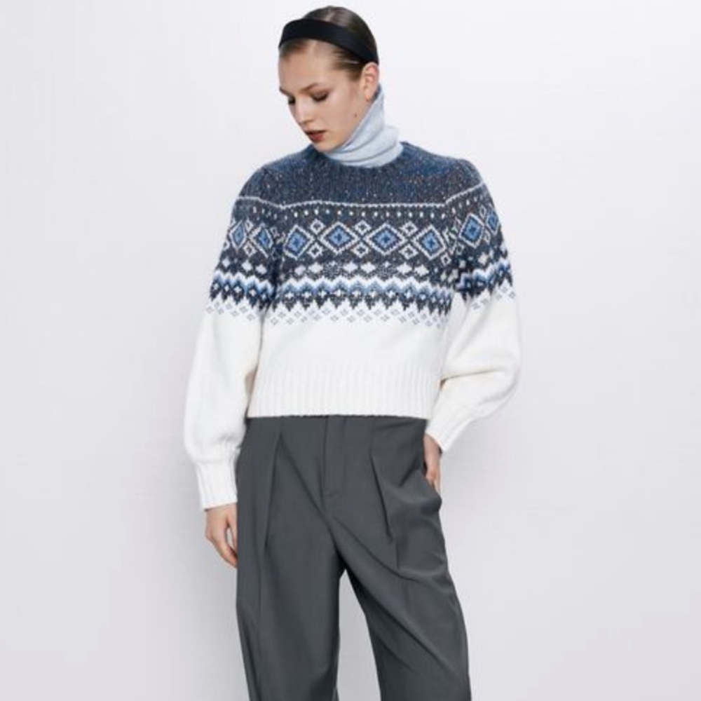 Zara Knit Sweater Size Small